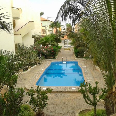 Apartamento T3 Encantador Com Piscina Wifi E Perto De Praia サンタ・マリア エクステリア 写真