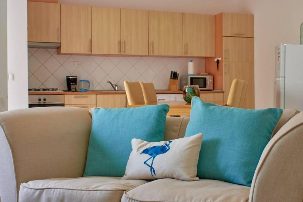 Apartamento T3 Encantador Com Piscina Wifi E Perto De Praia サンタ・マリア エクステリア 写真